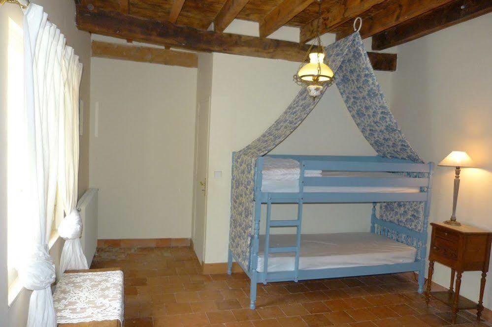 Aux Trois Fontaines Bed & Breakfast Eynesse Exterior foto